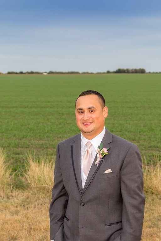 BAM! My less than 10k wedding (pro pics!) I can't stop posting pics!