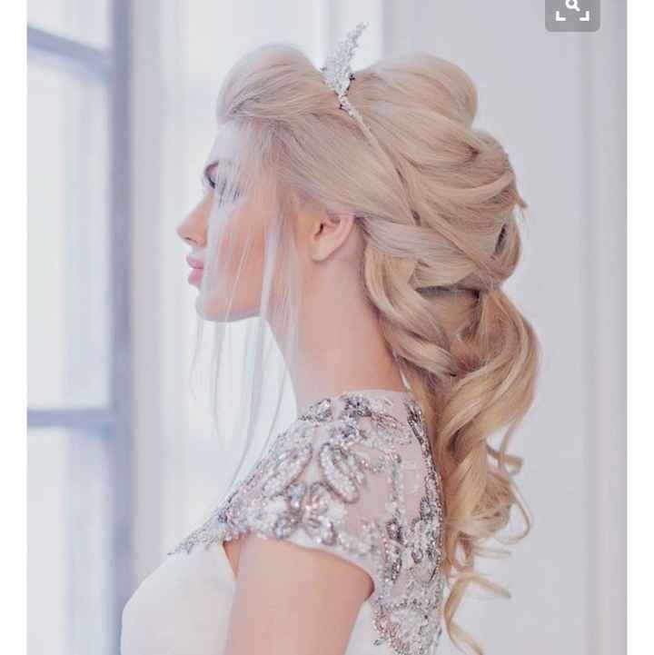 Hair Ideas? (and Curly Hair Problems)