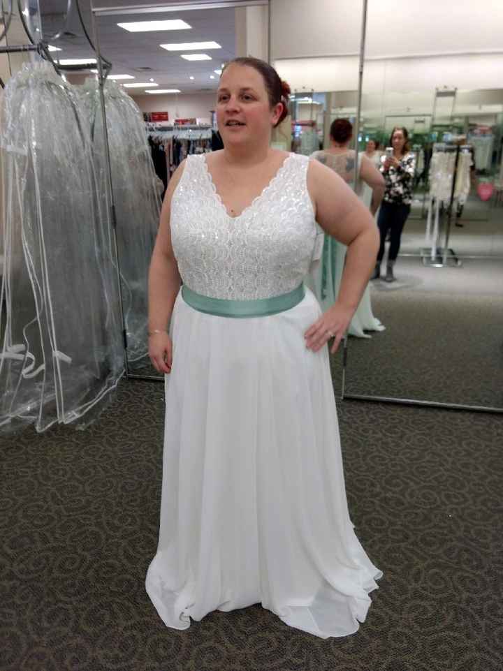 Dress shopping- Share your story! - 3