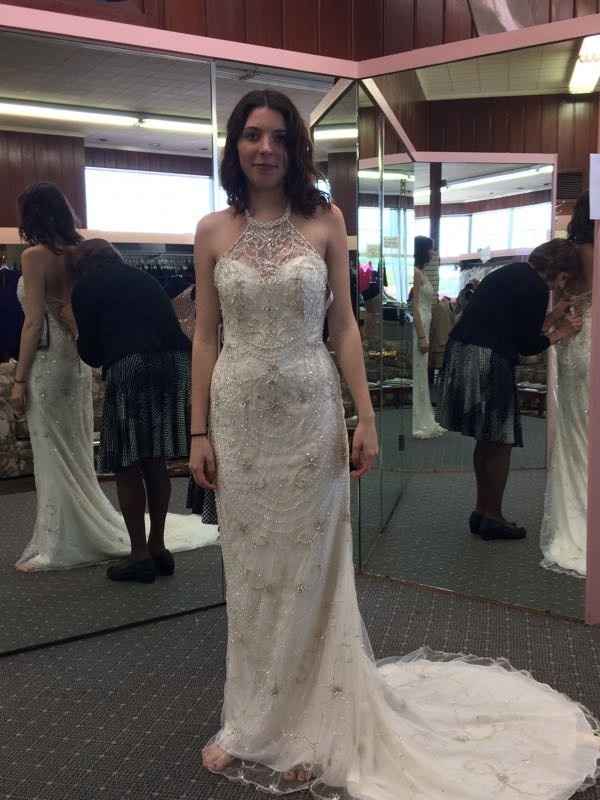 Guys my dress came in!!!