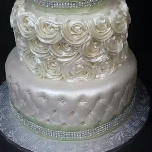 Show me your wedding cakes!