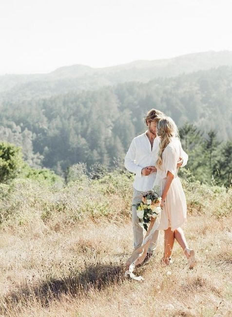 Engagement Pics Attire