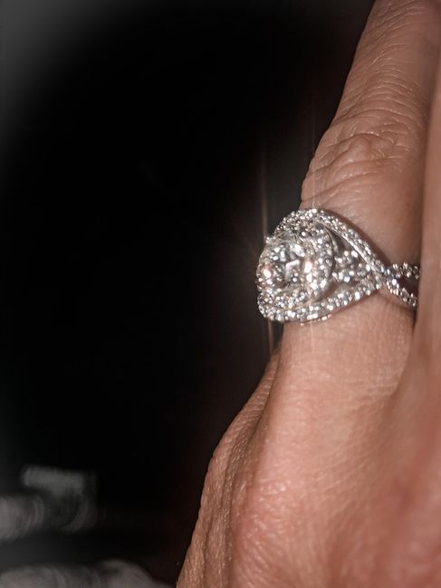 Brides of 2022! Show us your ring! - 1