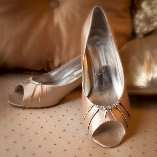 Glass slipper - show me your wedding shoes!
