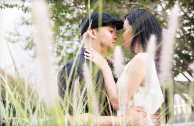 Engagement Pictures- What to wear? - 2