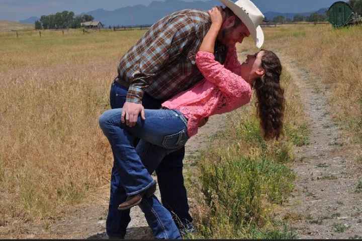 Engagement photos!