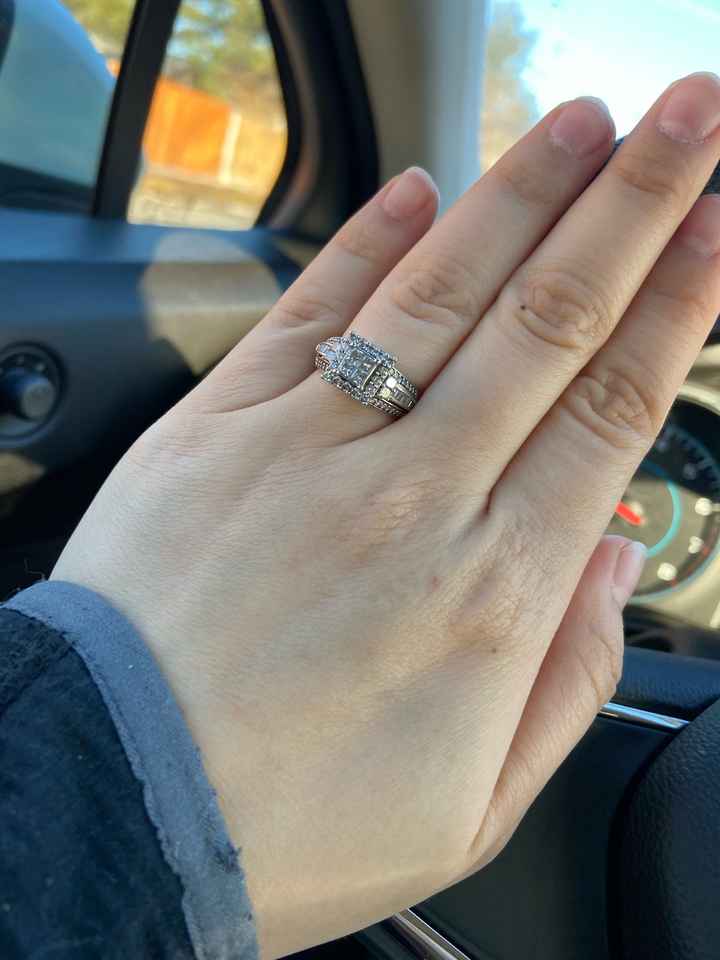 Brides of 2022! Show us your ring! - 1