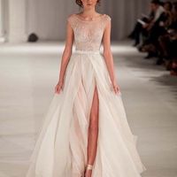 Show me your dress that you have to let go because it's too expensive *pictures