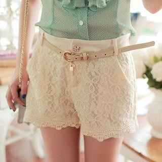 What are you wearing to get ready in on the big day?