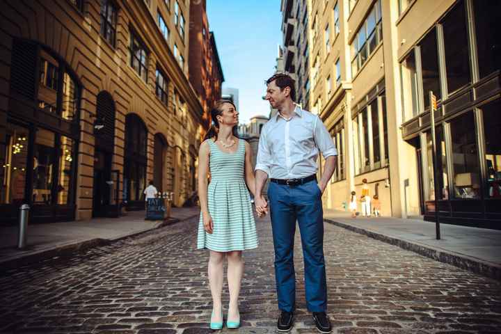 Show Me Your Engagement Picture Outfits!!