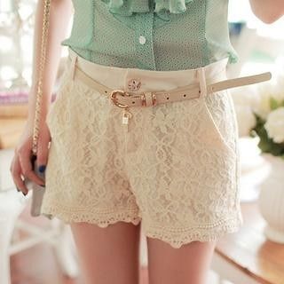 What are you wearing to get dressed?