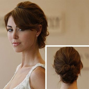 It's Friday! Let's see some wedding day hair choices!