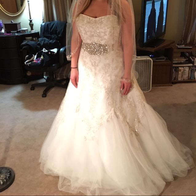 Show your beautiful dresses off!!