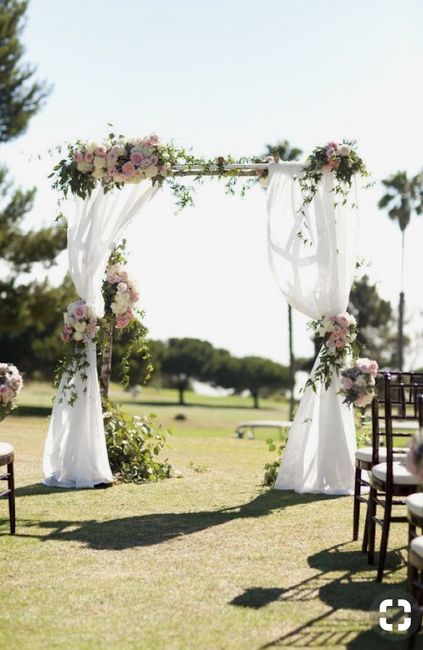 Wedding arch decor 4