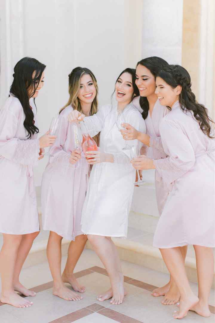 Show me your getting ready outfit!! - 1