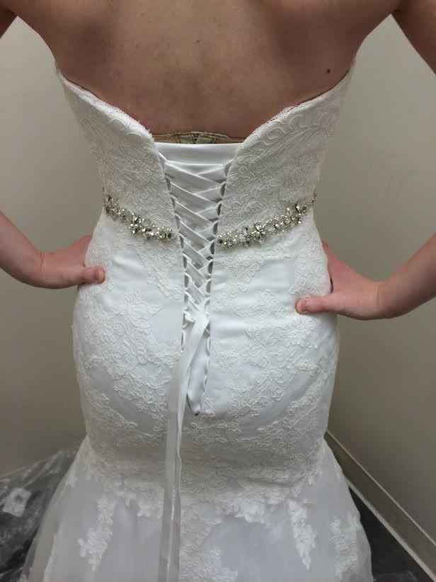 Help! Corset back or no? (I'm so indecisive it's ridiculous.)