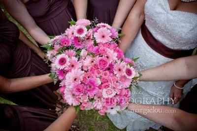 Post your Gerbera Daisy bouquets and centrepieces please!!!!