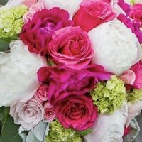 Share your Bouquet Flowers and Color choices! - 1