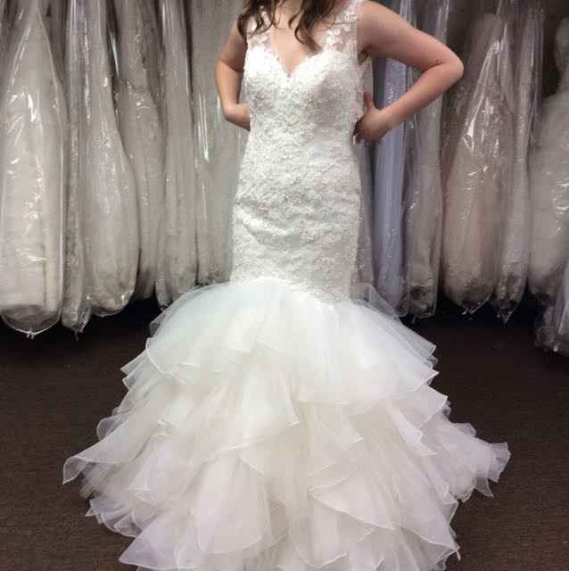 Alterations on illusion necklines?