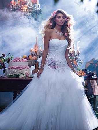 Disney wedding dress