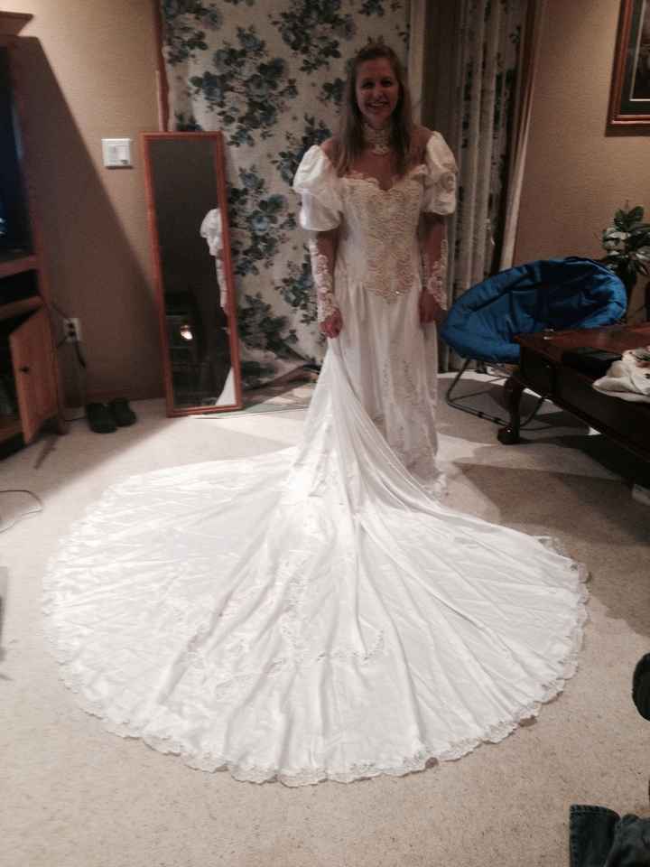 It's been awhile, time for dress porn!