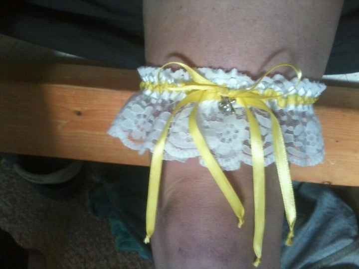 My Garter set arrived today!!!! *PICS*