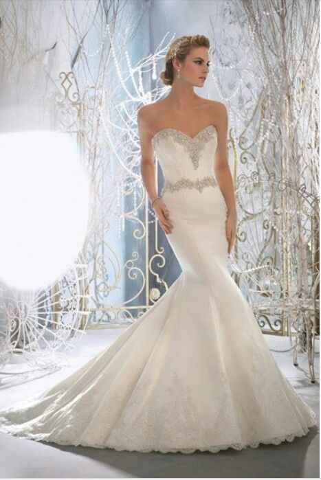 I like this satin mermaid style. 