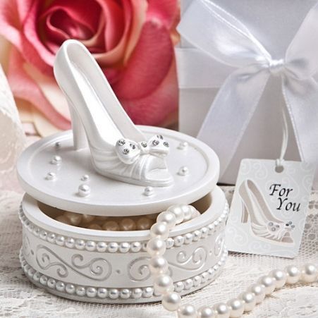 Maybe give my bridesmaids a jewelery box like this