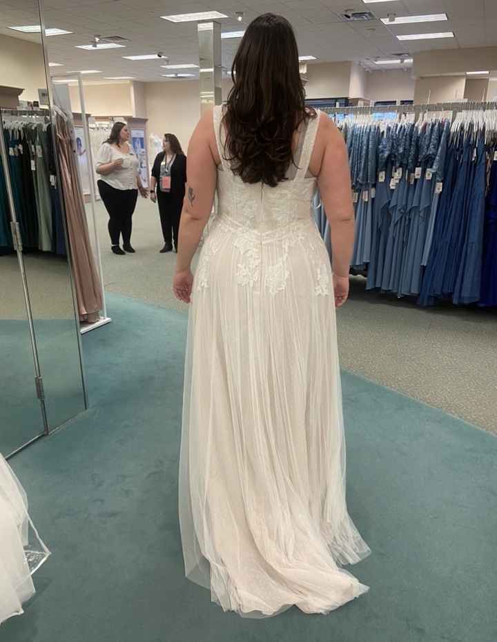 To bustle or not?! please help! - 2