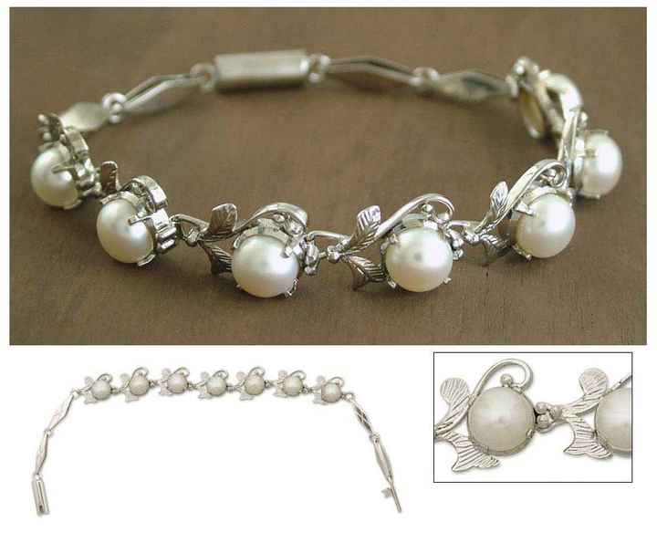 Show me your simple pearl jewelry