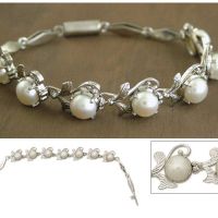 Show me your simple pearl jewelry