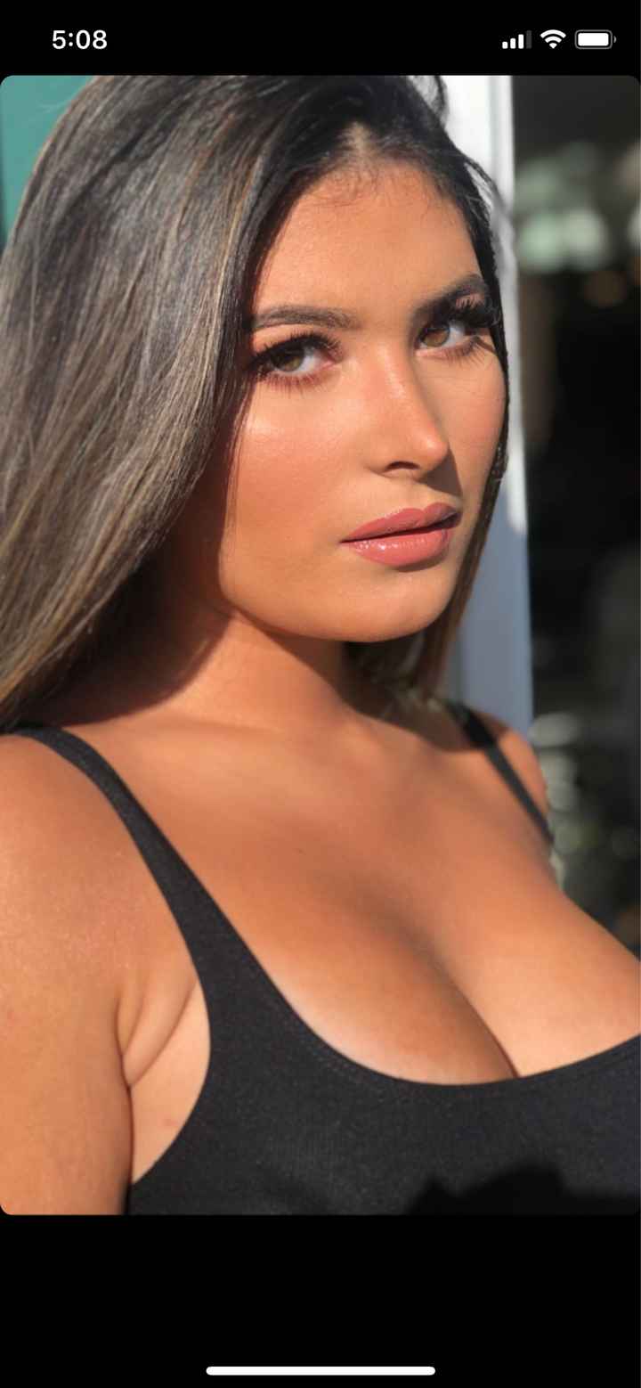 Anyone else wanting glam makeup for your big day? - 3