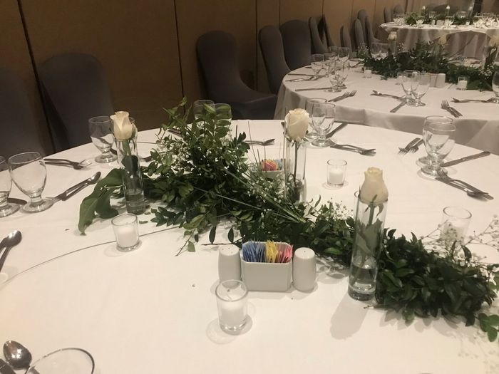 Costco flowers/greenery  round table pics a 4
