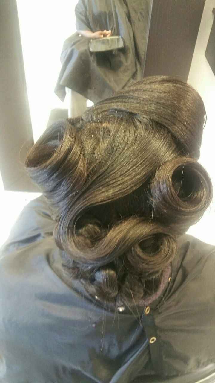 Let me see your wedding hair!