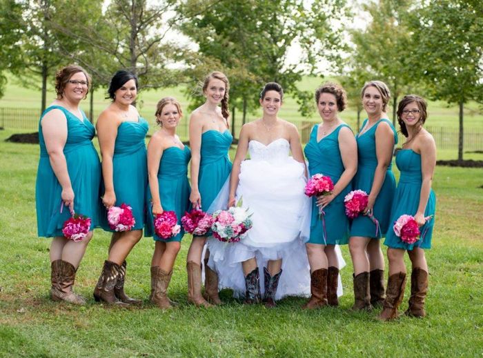 Fake flowers for the Bride and bridesmaids or just the bridesmaids? 5