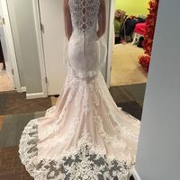 Let's see your lace wedding dresses!