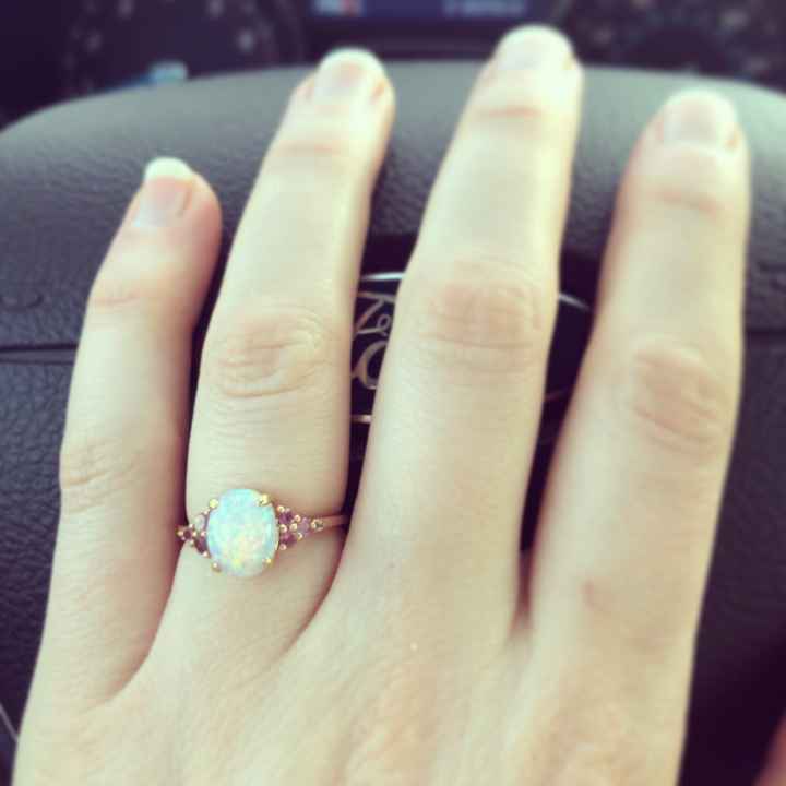 Who has a rose gold ring? - 1