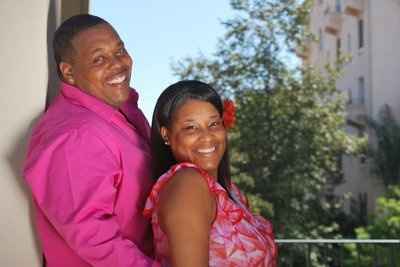 Ok......My Engagement Photos are back......