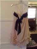 Ok Ladies, Dress Selection for E-Photos