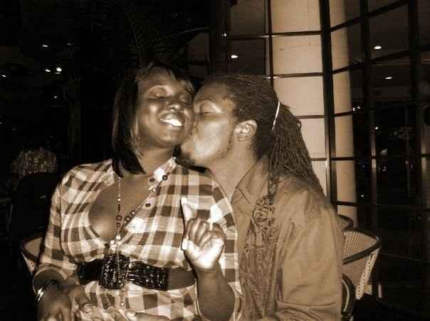 Share a photo... (pic)