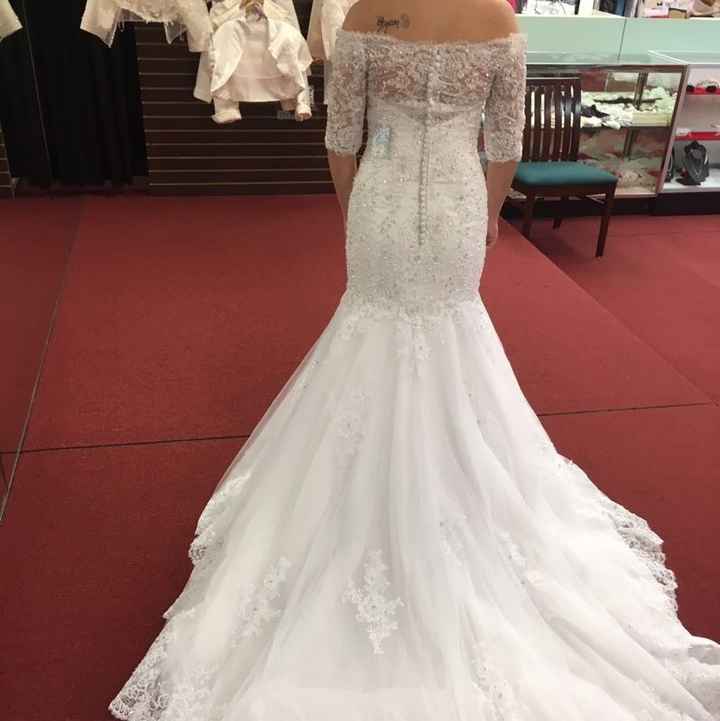 Let's see everyone's dresses