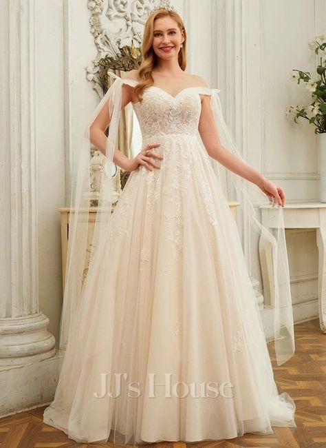 What kind of veil with this dress? 2