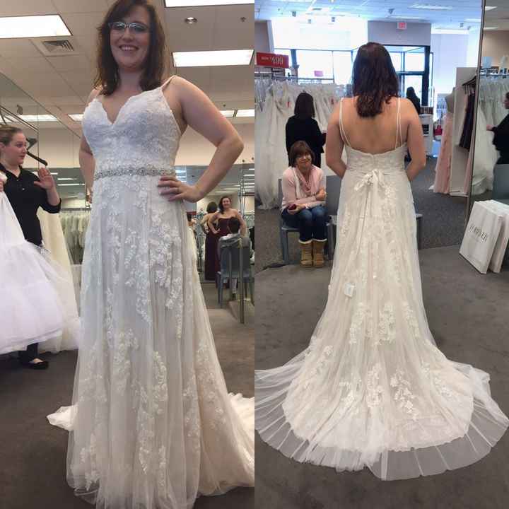 Show me your wedding dresses! :)