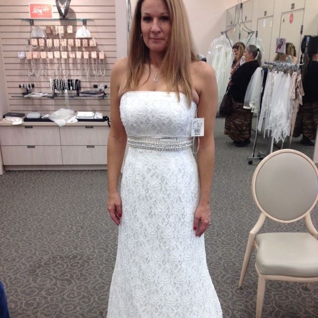Let me see your DRESS!