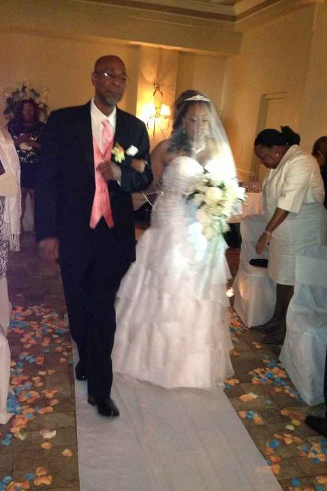I'm finally Mrs Allen!! *HEAVY NON PRO PICS*