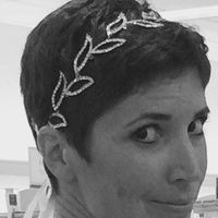 Only ONE Pixie cut in the Short Hairstyle section?