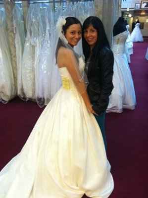It's been a while since I've been on, but I'm back and have dress pictures!!!!!