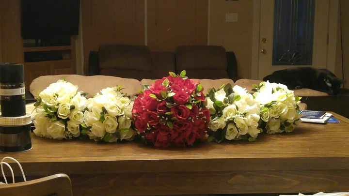 Diy red silk rose bouquet