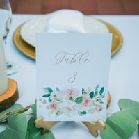 Rustic Romantic Wedding Decor - 5