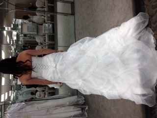 Plus size brides (what looks good) Show you're stuff!!!!